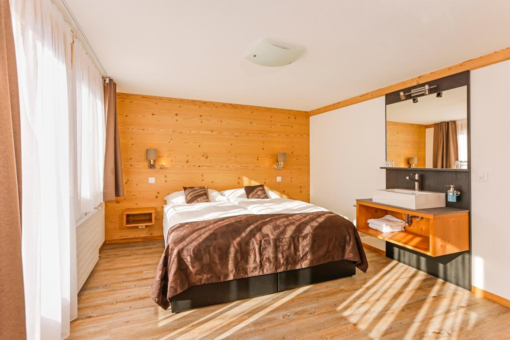 Berghotel Hahnenmoos Adelboden Eksteriør bilde